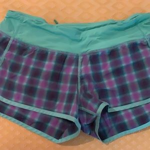 Lulu running short. Size 6. Great condition
